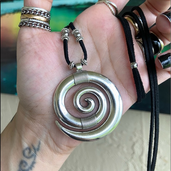 Silver Spiral of life adjustable black suede cord choker or long necklace - Picture 4 of 11